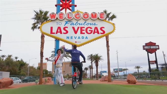 go to Für Spenden: Mit dem Stadtrad um die Welt